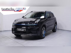 Lynk & Co 01 - 1.5 pano-dak ACC navi stoelverwarming apple-carplay led-verlichting telefoonlader PDC v+a