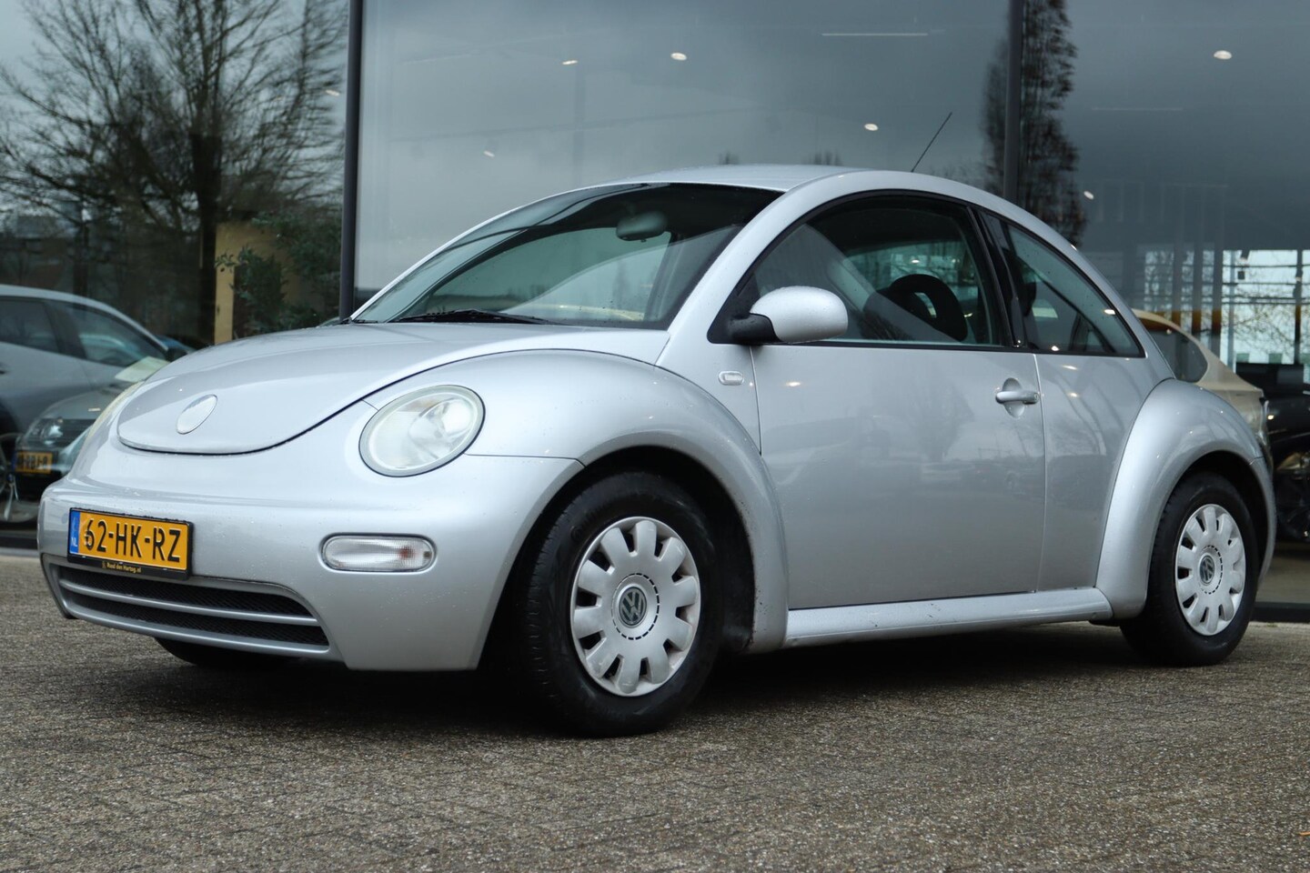 Volkswagen New Beetle - 1.6 | AIRCO | CRUISE | TREKHAAK AFN. | ELEK. RAMEN | NAP - AutoWereld.nl