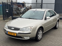 Ford Mondeo - 1.8-16V Futura Clima Nieuwe Apk