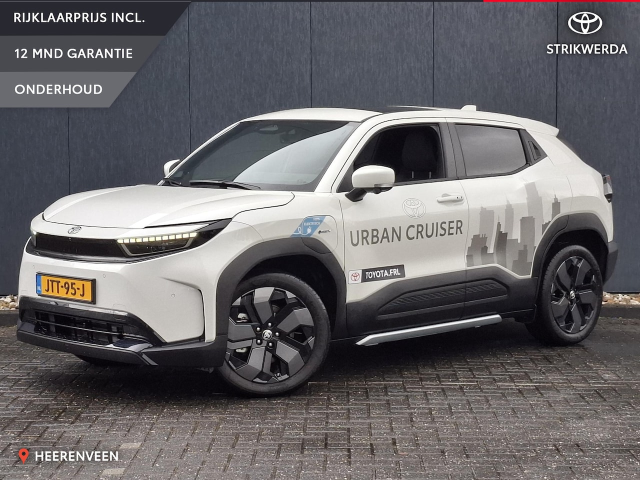 Toyota Urban Cruiser - Executive 61 kWh | JBL Premium Sound | Panoramadak | 360 camera |  Adaptive High Beam | - AutoWereld.nl