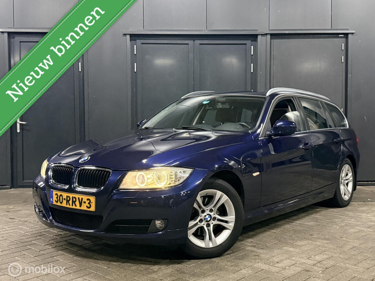BMW 3-serie Touring - 318i Luxury Line grote beurt+APK|netjes! - AutoWereld.nl