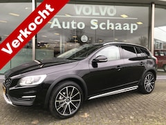 Volvo V60 Cross Country - 2.0 D4 Polar+ Luxury Automaat | Rijklaar incl garantie | Schuifdak Standkachel Trekhaak Do