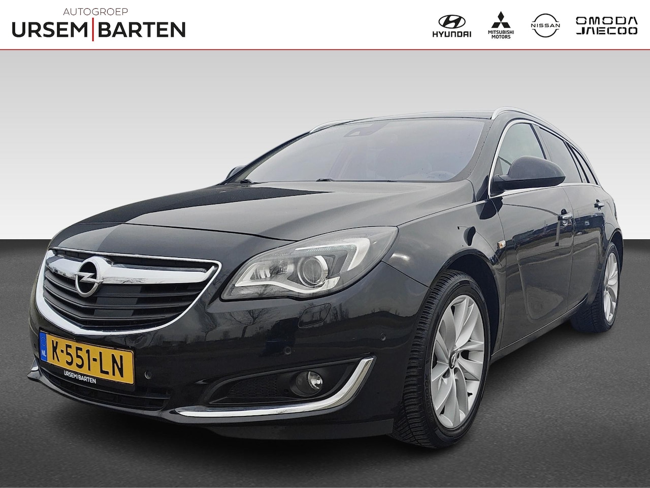 Opel Insignia Sports Tourer - 2.0 T Cosmo 4x4 | Lederen interieur | Trekhaak | Camera - AutoWereld.nl