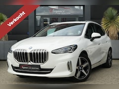 BMW 2-serie Active Tourer - 218i 136pk Panoramadak/Stoelverwarming/Camera