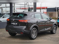 Nissan Qashqai - 1.3 MHEV Xtronic Acenta