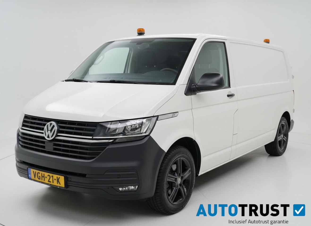 Volkswagen Transporter - 2.0 TDI L2H1 4-Motion 230V KASTEN TREKHAAK - AutoWereld.nl