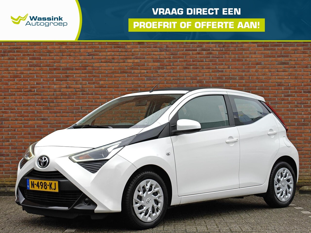 Toyota Aygo - 1.0 VVT-i 72pk 5D x-play cabrio | Airco | Camera | Carplay/android auto | Elektrisch vouwd - AutoWereld.nl