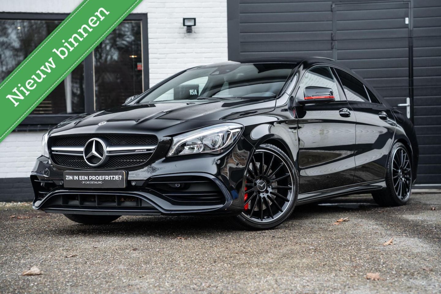 Mercedes-Benz CLA-Klasse - AMG 45 4MATIC Pano UNIEK Nieuwstaat - AutoWereld.nl