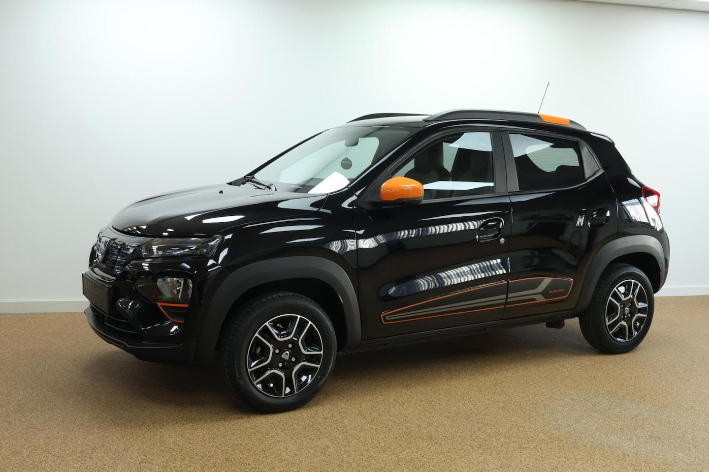 Dacia Spring - Comfort Plus 27 kWh Comfort Plus (Orange Pack) 27 kWh - AutoWereld.nl