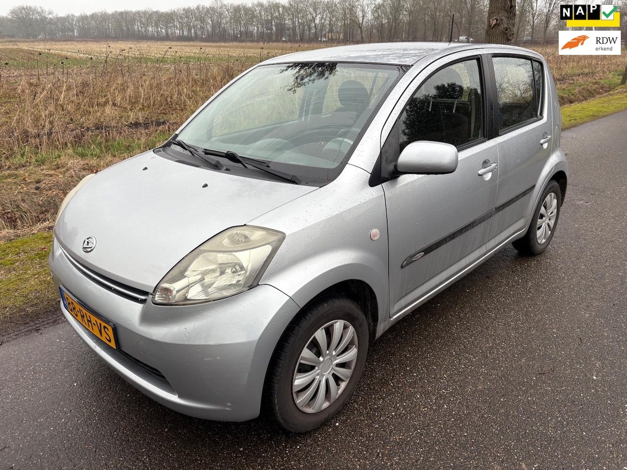Daihatsu Sirion 2 - 1.0-12V Trend NIEUWE APK/Elektr ramen/5drs/Rijdt perfect - AutoWereld.nl