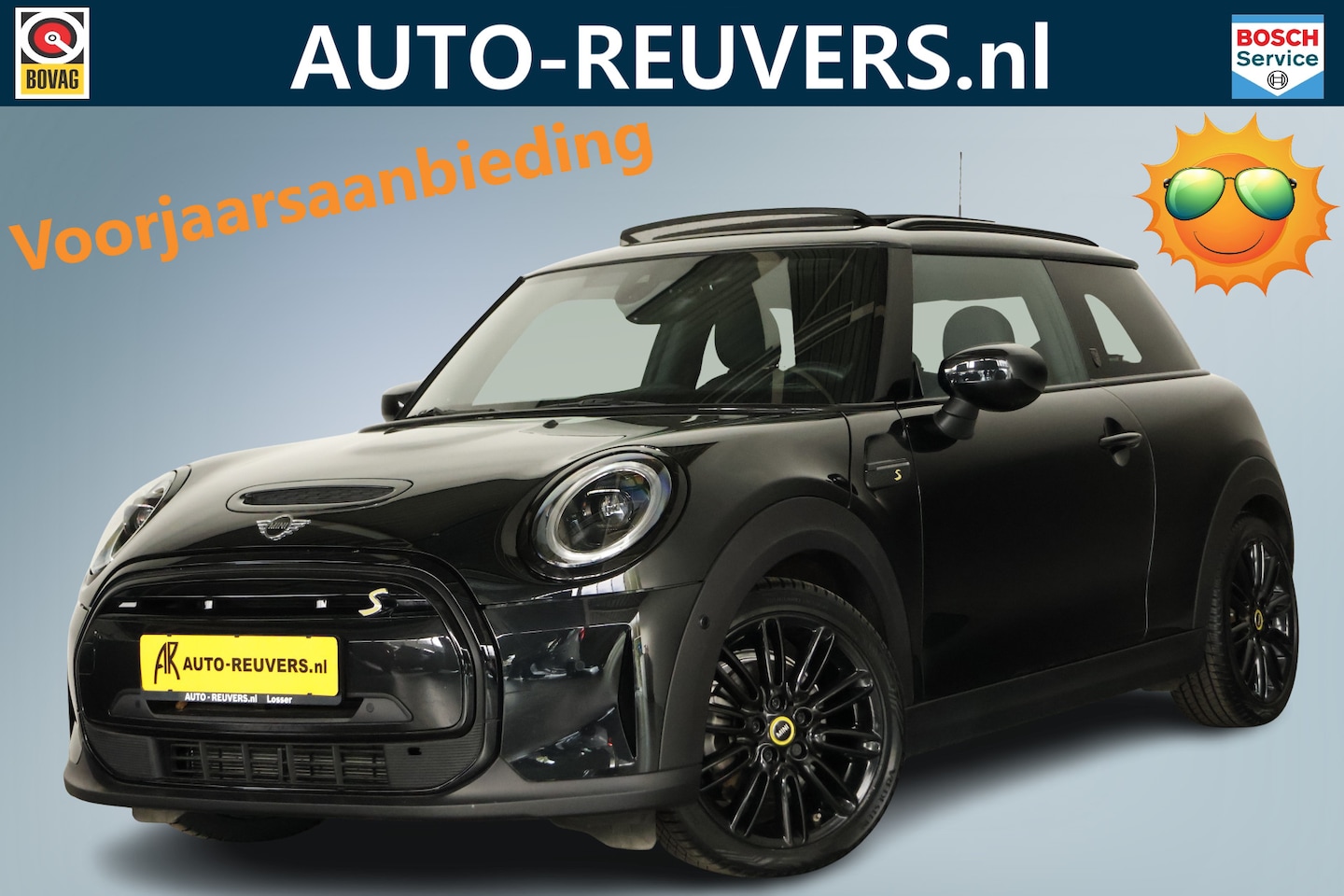 MINI Mini-Electric - Cooper Yours 33 kWh / LED / Opendak / Leder / HarmanKardon / HUD - AutoWereld.nl