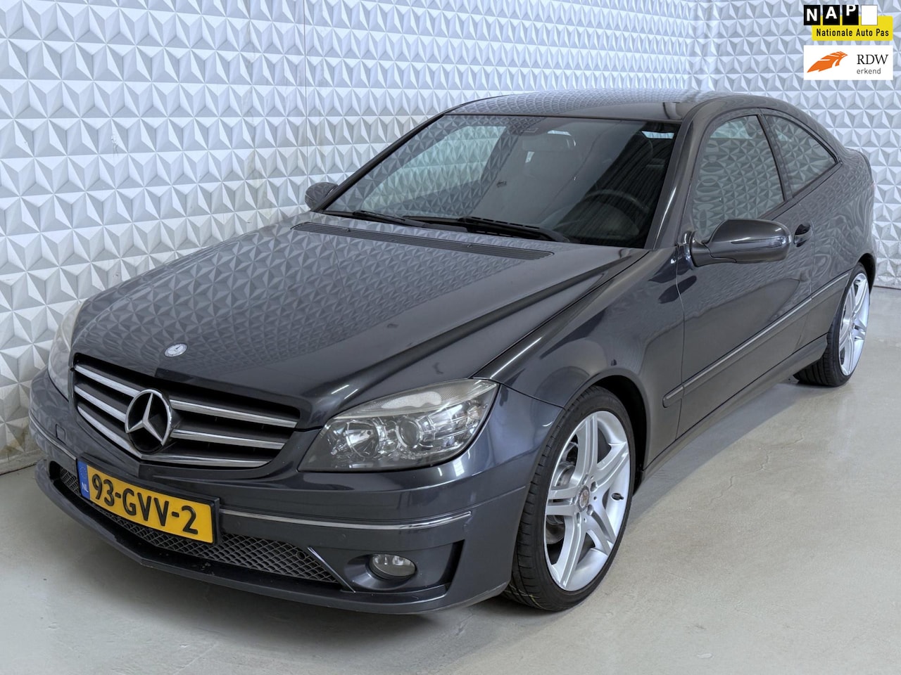 Mercedes-Benz CLC-klasse - 180 K. AUTOMAAT / Dealer onderhouden! (2008) - AutoWereld.nl
