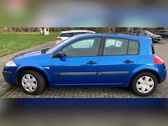 Renault Mégane - 1.6-16V Expression Basis