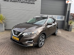 Nissan Qashqai - 1.2 Tekna Pano / 1-Jaar garantie / Trekhaak