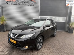 Nissan Qashqai - 1.2 Tekna Trekhaak / Glasdak / 1 jaar GARANTIE