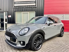 MINI Clubman - 1.5 Cooper Pepper Business Mini Clubman bj 2017 o.a. Navigatie, stoelverwarming, kleur Moonwalk Grey