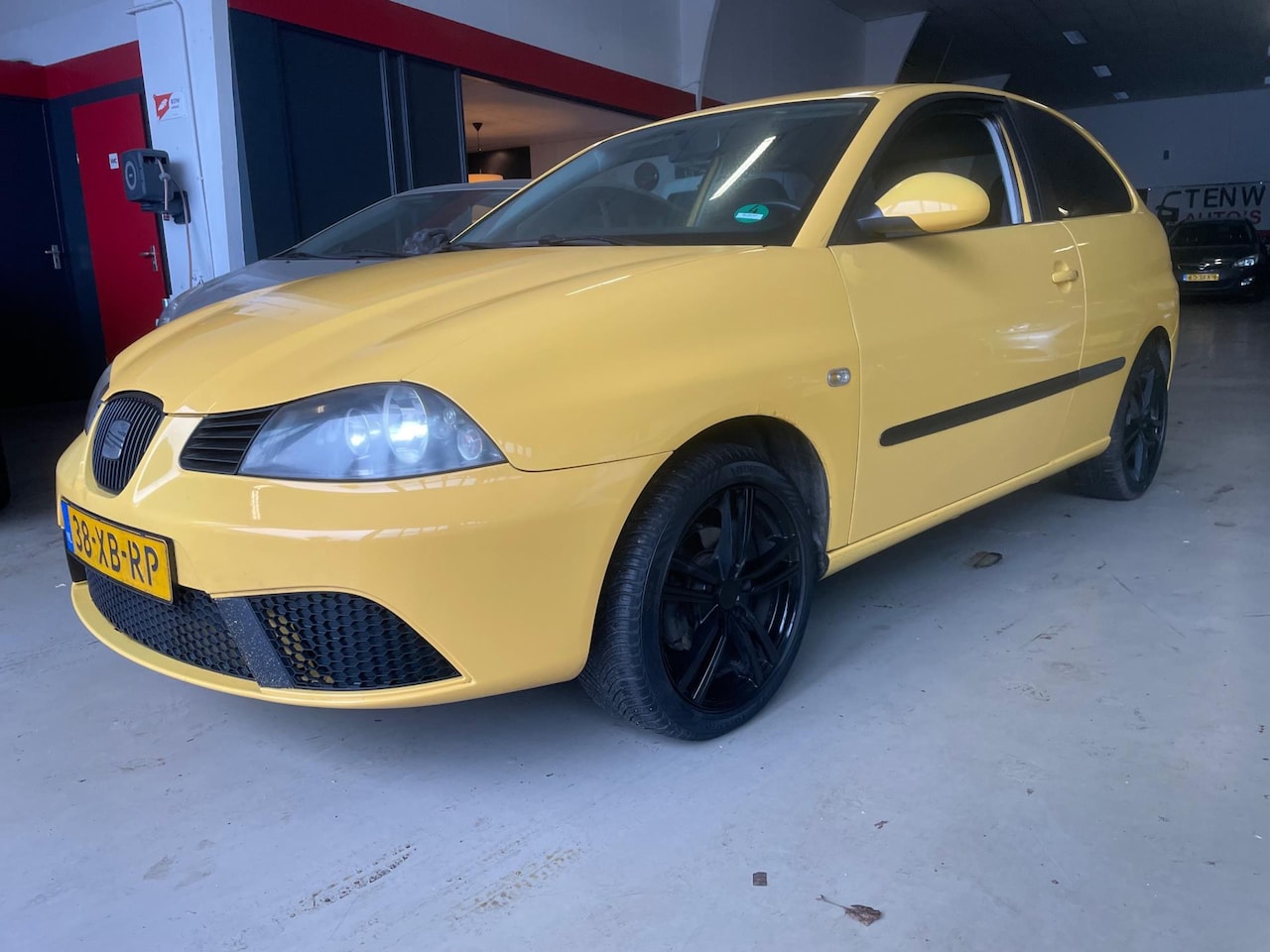 SEAT Ibiza - 1.4-16V Trendstyle airco leuke auto - AutoWereld.nl