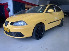 SEAT Ibiza - 1.4-16V Trendstyle airco leuke auto