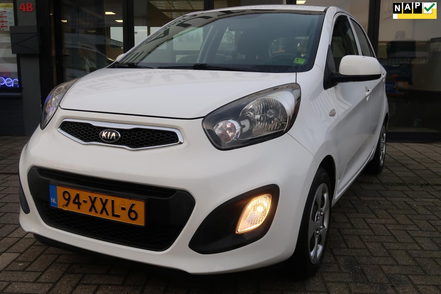 Kia Picanto - 1.2 CVVT ISG Comfort Pack 1.2 CVVT ISG Comfort Pack - AutoWereld.nl