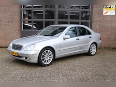 Mercedes-Benz C-klasse - 180 K. Classic CC-AC-PDC-APK 06/2026