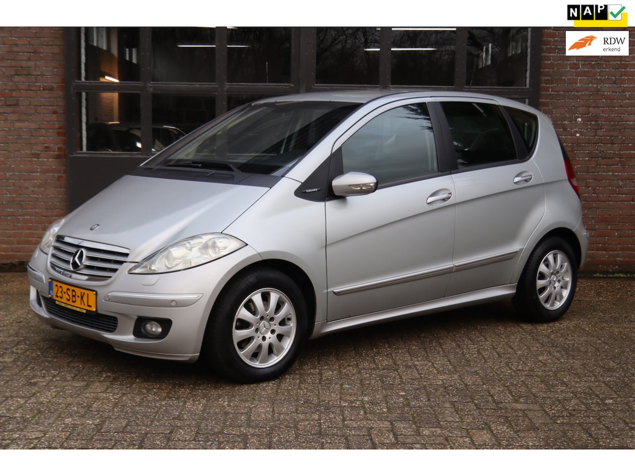 Mercedes-Benz A-klasse - 170 Elegance AUT-PDC-AC-APK 12/2026 - AutoWereld.nl