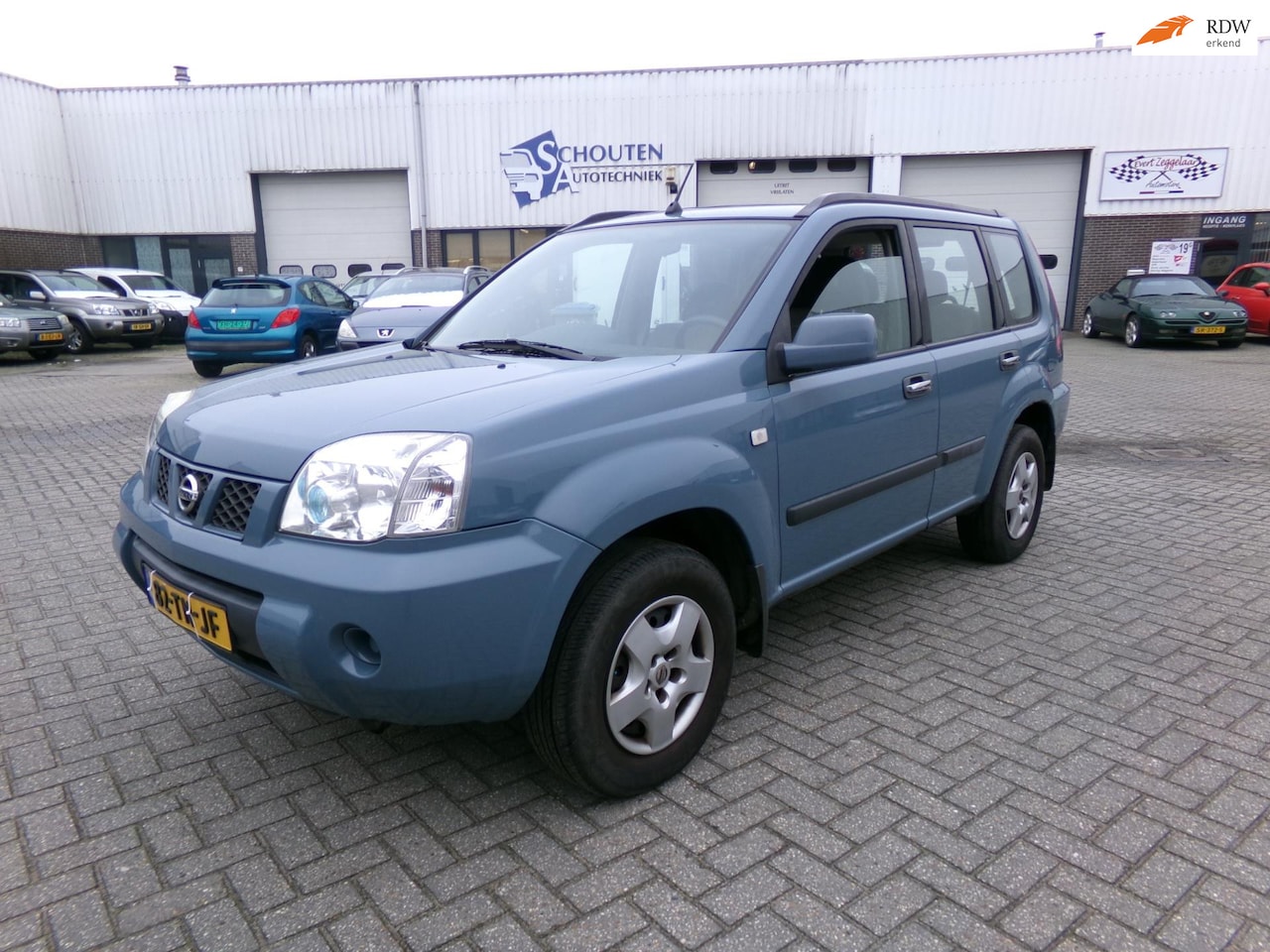 Nissan X-Trail - 2.0 Comfort 2wd 2.0 Comfort 2wd - AutoWereld.nl