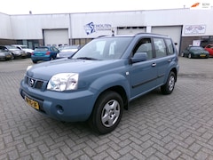 Nissan X-Trail - 2.0 Comfort 2wd