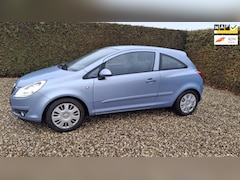 Opel Corsa - 1.2-16V Enjoy airco mooie auto