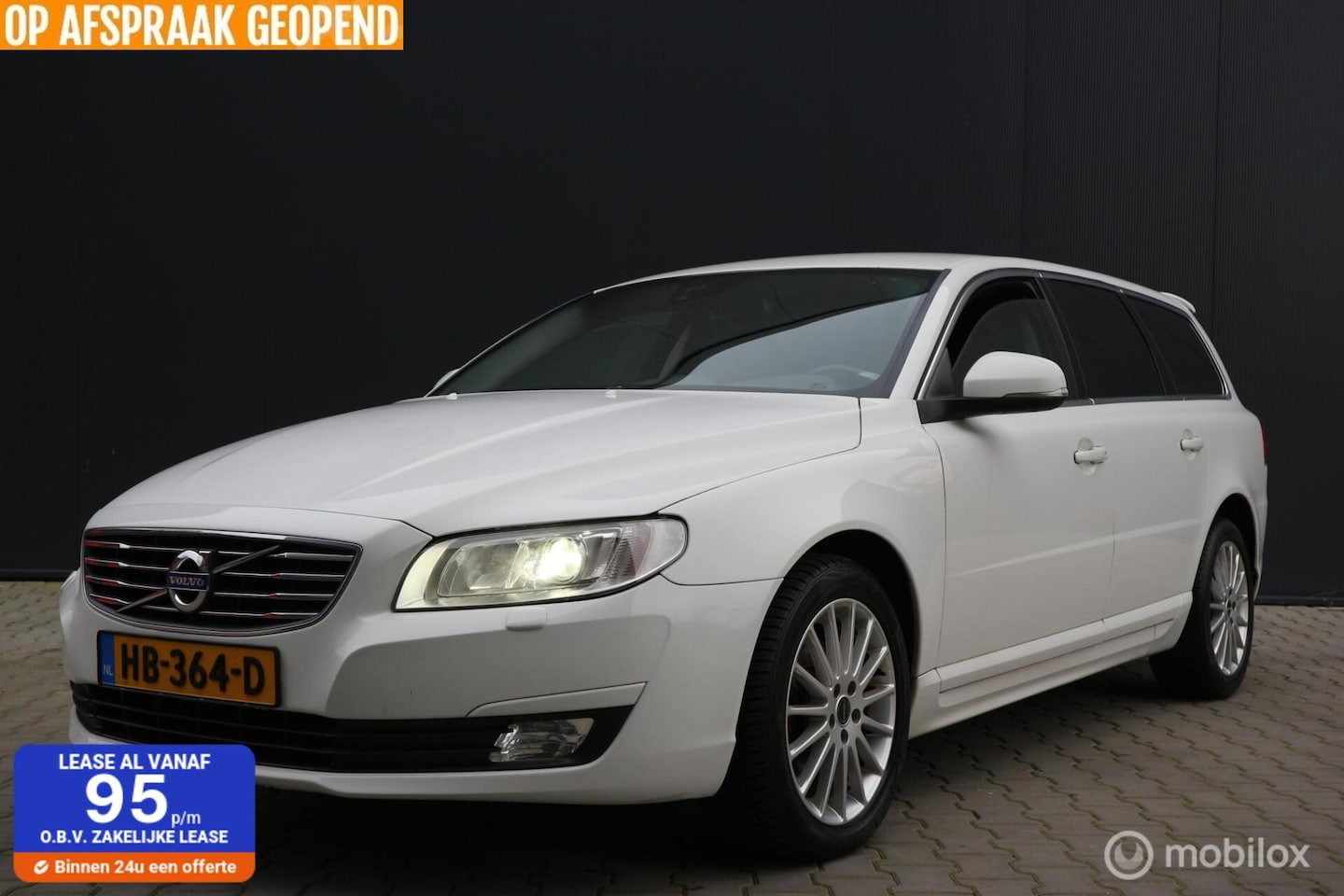 Volvo V70 - 2.0 D2 120pk XENON/NAVIGATIE/FACELIFT/25-09-2015 - AutoWereld.nl