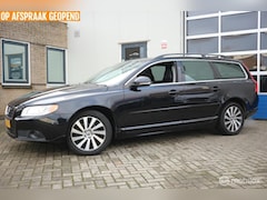 Volvo V70 - 1.6 T4 Momentum AUTOMAAT/XENON/LEDER/ECC/NAP