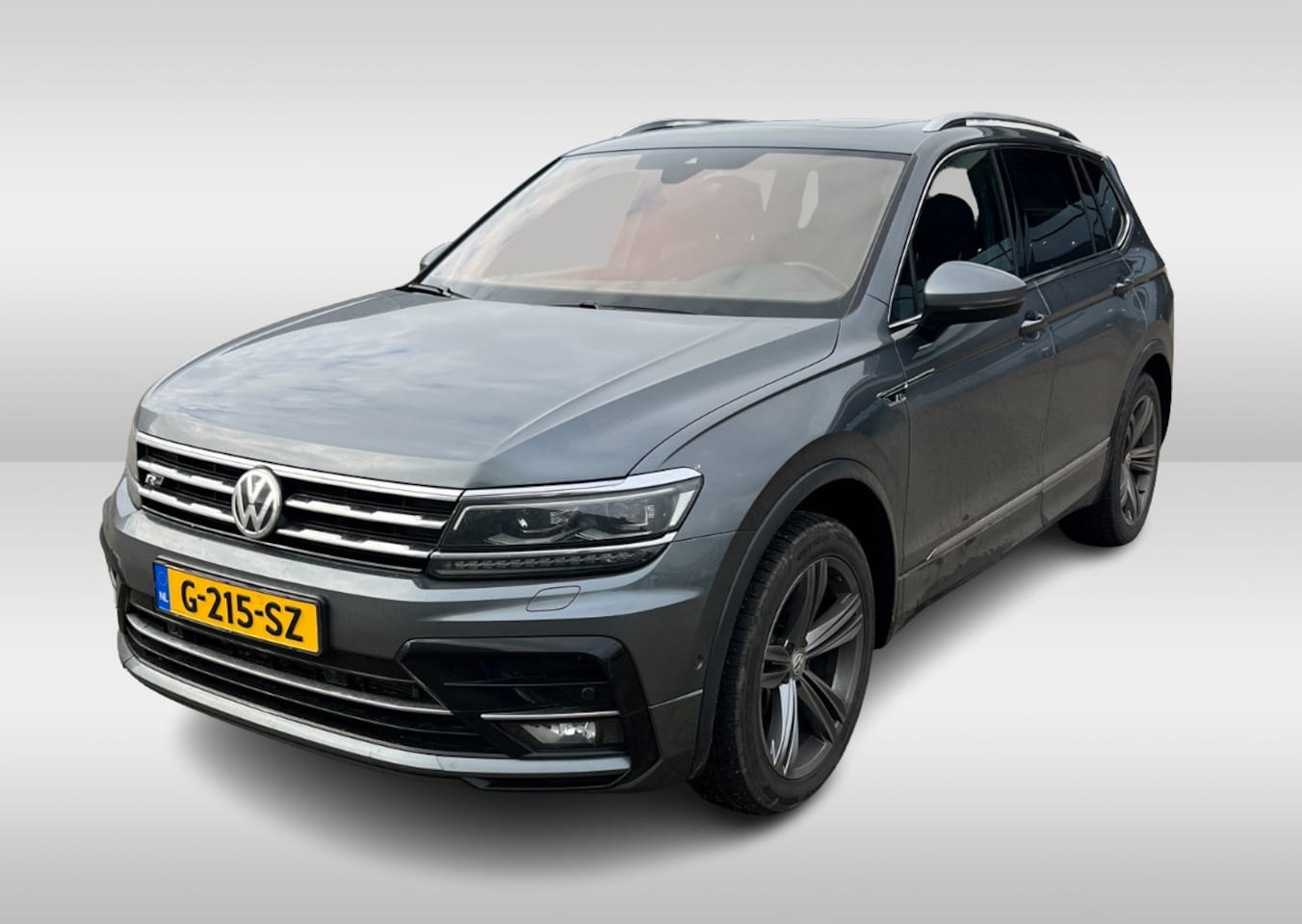 Volkswagen Tiguan Allspace - 1.5 TSI Highline Business R 7p. / NL Auto! / 1e Eign. / Panoramadak / Camera / Keyless / 1 - AutoWereld.nl