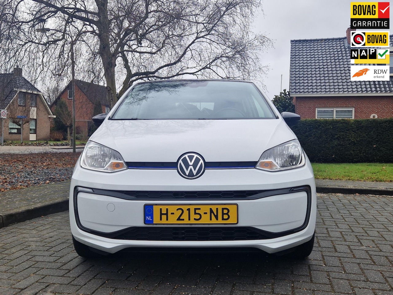 Volkswagen e-Up! - E-up! Style AUTOMAAT/ECC / CAMERA / LM VELGEN / STOELVERWARMING. - AutoWereld.nl