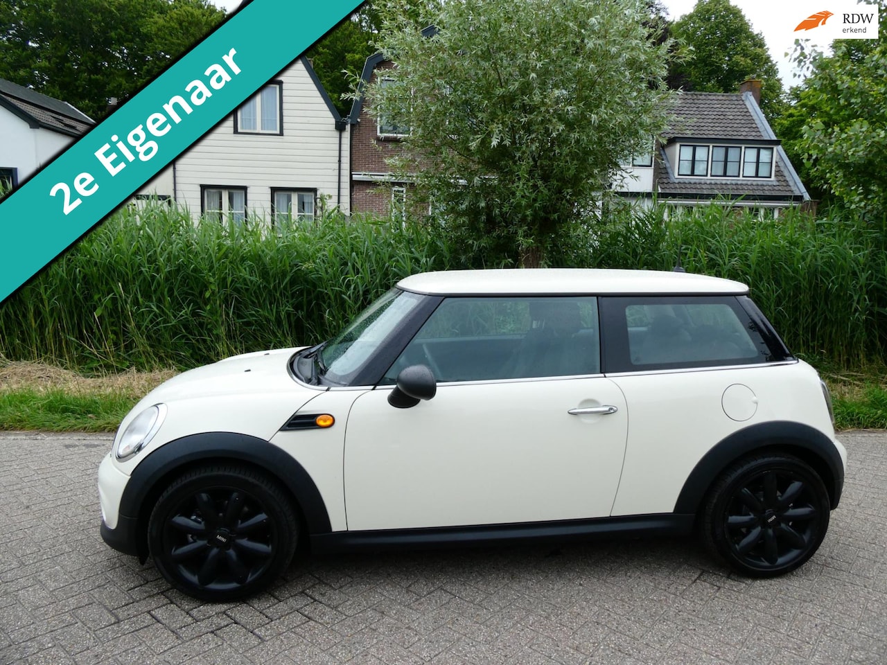 MINI One - Mini 1.6 75pk 6-bak Zuinig 2e eigenaar Airco LMV Historie - AutoWereld.nl