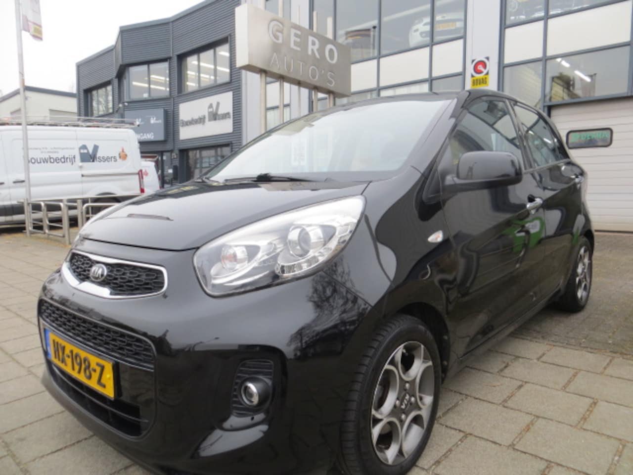 Kia Picanto - 1.0 CVVT DynamicLine nl-auto 97 dkm ,5drs airco ecc ,cruise control etc - AutoWereld.nl