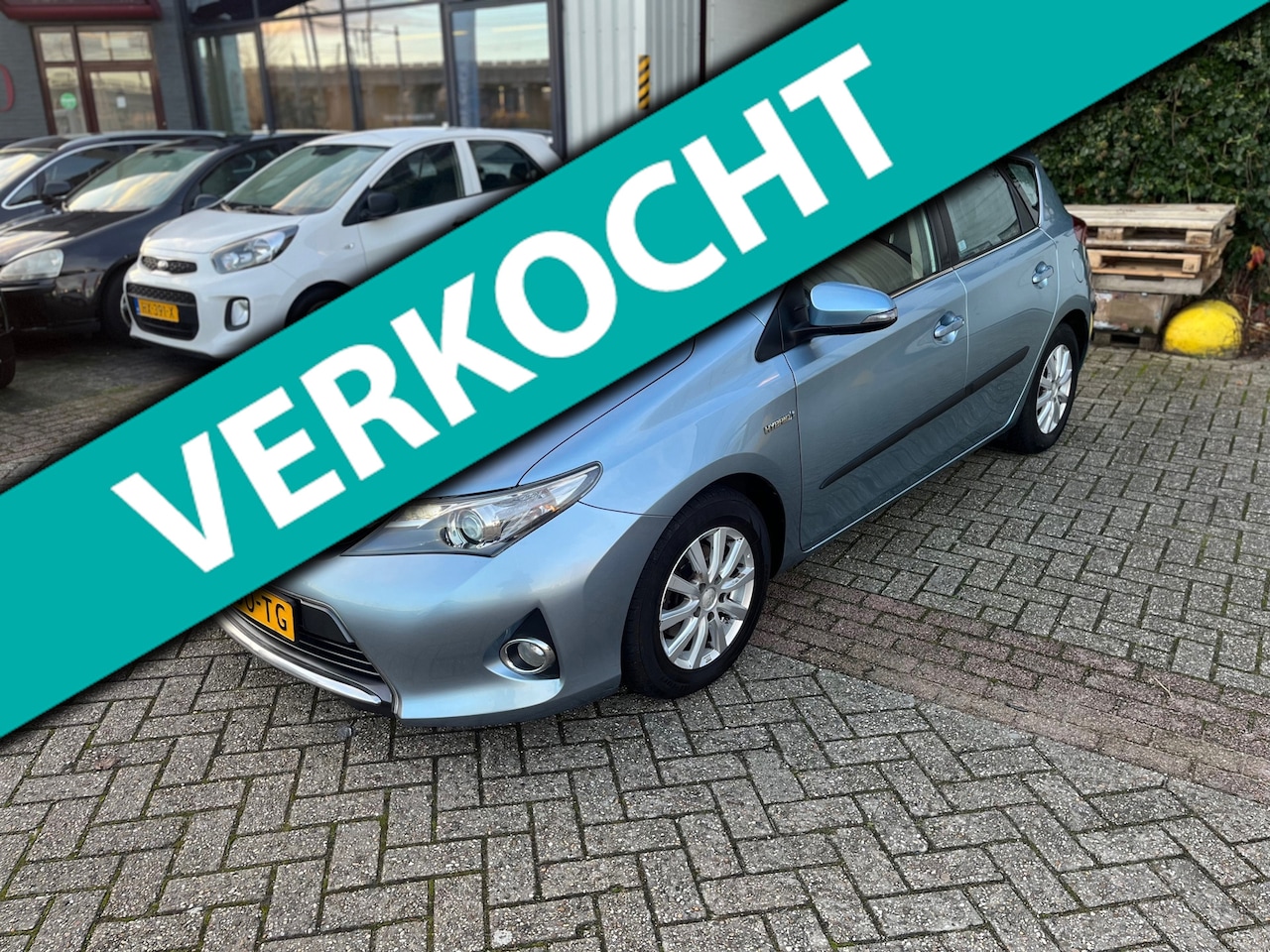 Toyota Auris - 1.8 Hybrid Comfort 1.8 Hybrid Comfort - AutoWereld.nl