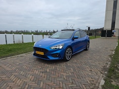 Ford Focus - 1.0 EcoBoost ST Line Business B&O Winterpack panoramadak