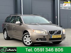 Volvo V70 - 2.0 SUMMUM NAVI LEDER TREKHAAK