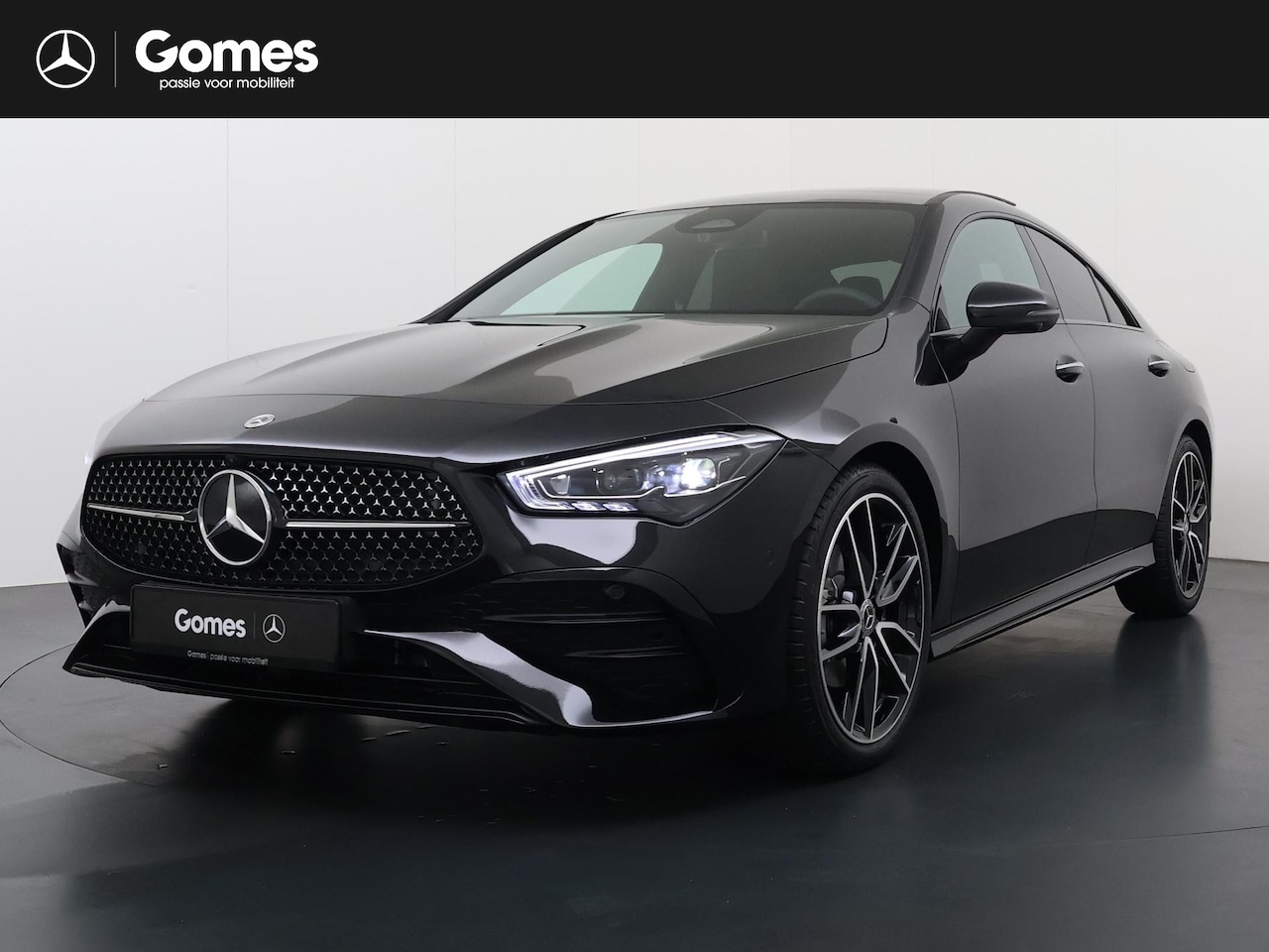 Mercedes-Benz CLA-Klasse - 180 Business Solution AMG | AMG Plus Pakket | Night Pakket | Panoramadak | 360° Camera | H - AutoWereld.nl