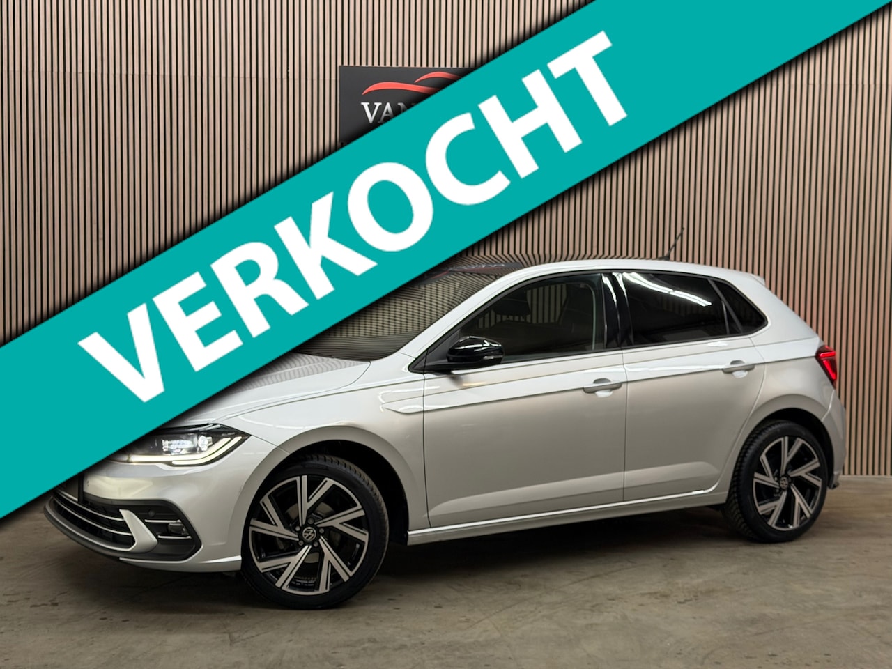 Volkswagen Polo - 1.0 TSI R-Line 2022 DSG IQ-LIGHT CAMERA CRUISE - AutoWereld.nl