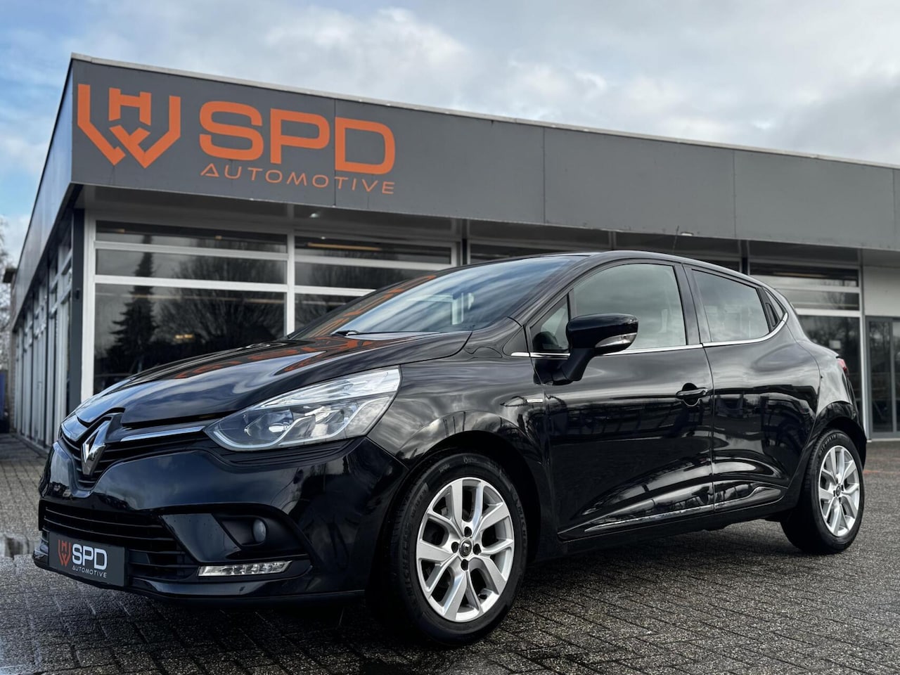Renault Clio - 0.9TCe Limited|Keyless|Cruise|Carplay|El.ramen| - AutoWereld.nl