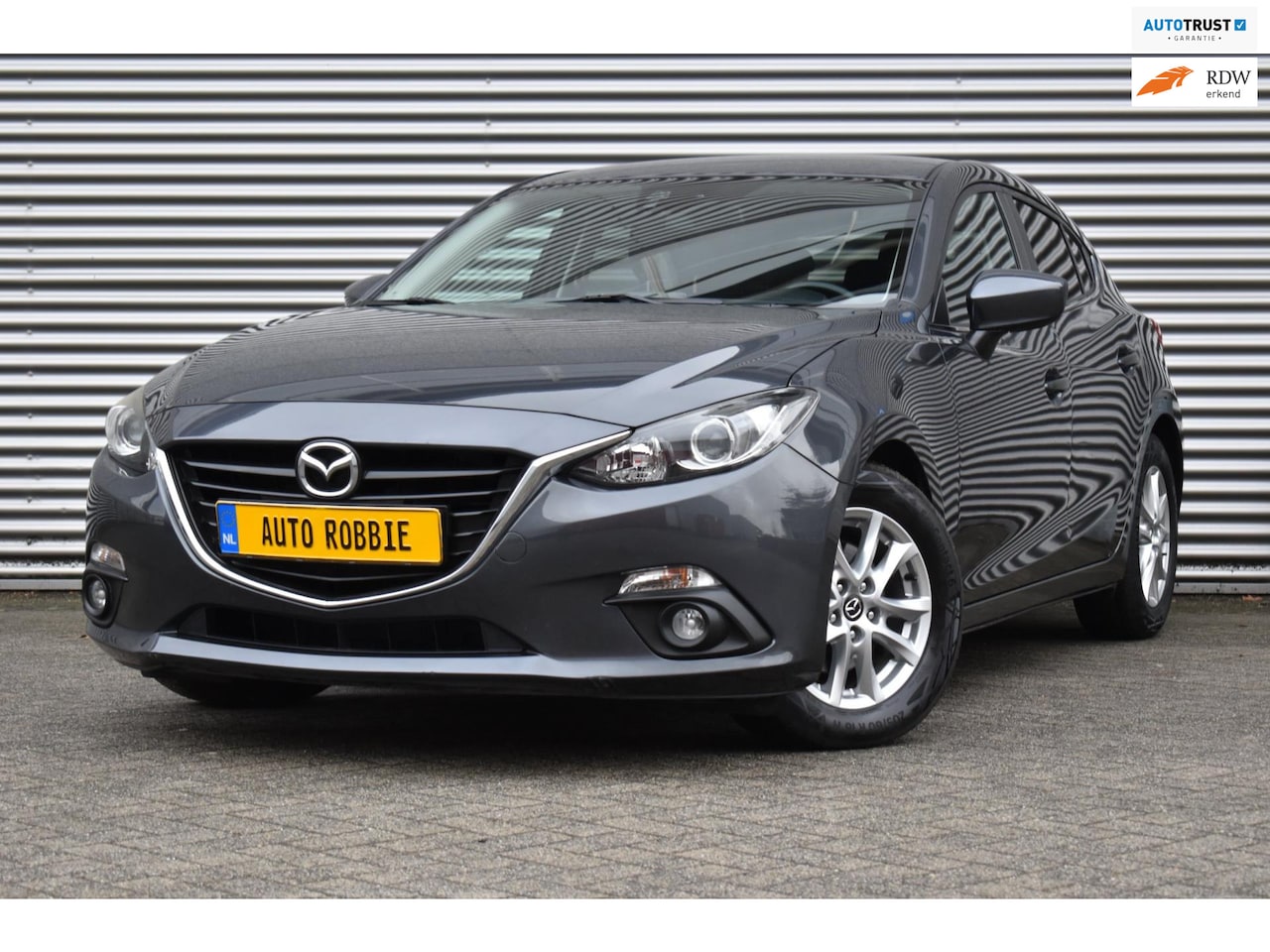 Mazda 3 - 2.0 SkyActiv-G 120-PK, Airco, Ecc, Cruise, Navi, Pdc. - AutoWereld.nl