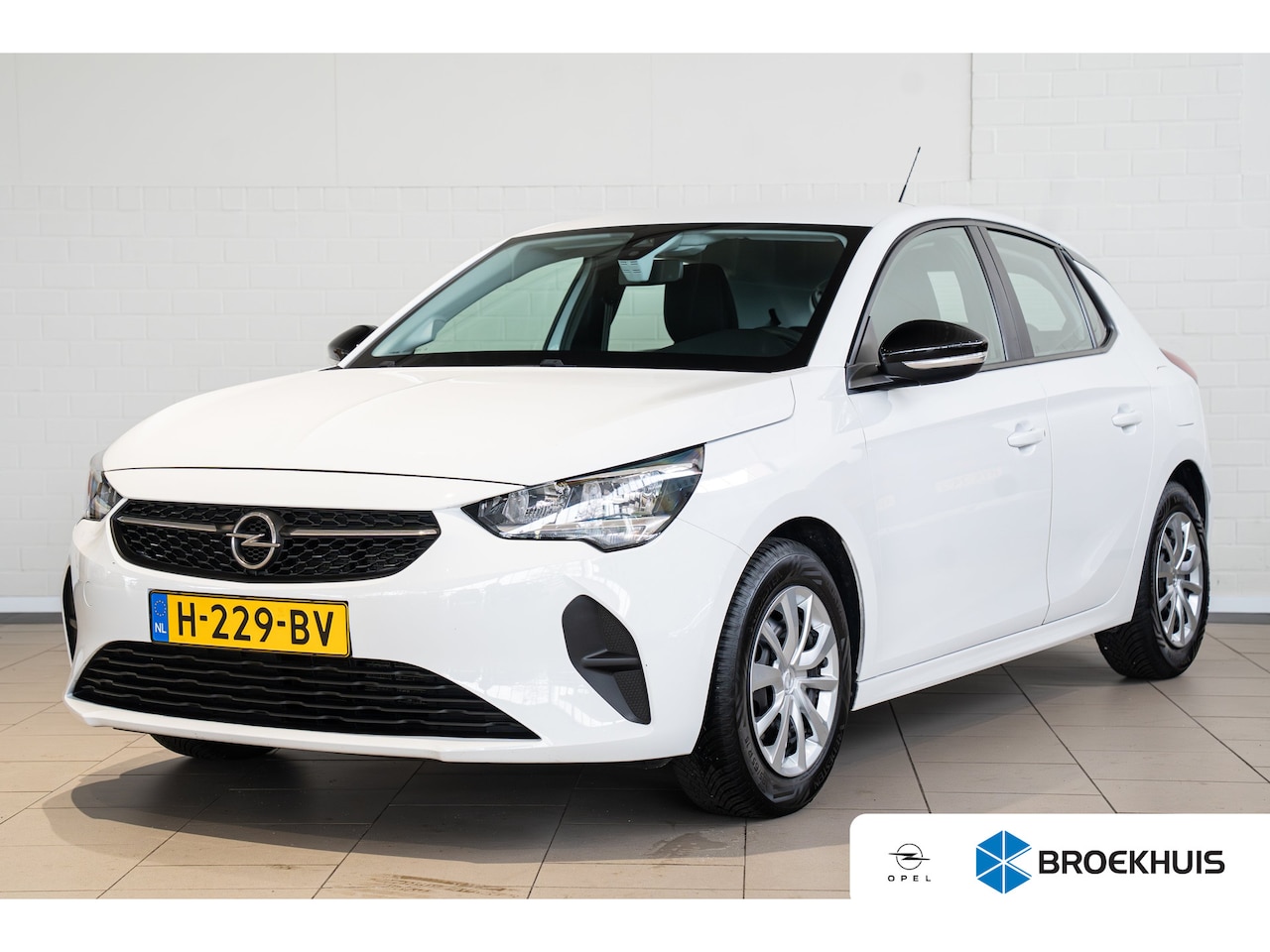 Opel Corsa - 1.2 Edition | USB | Bluetooth | Airco | Cruise Controle | All Season Banden | Elektrische - AutoWereld.nl