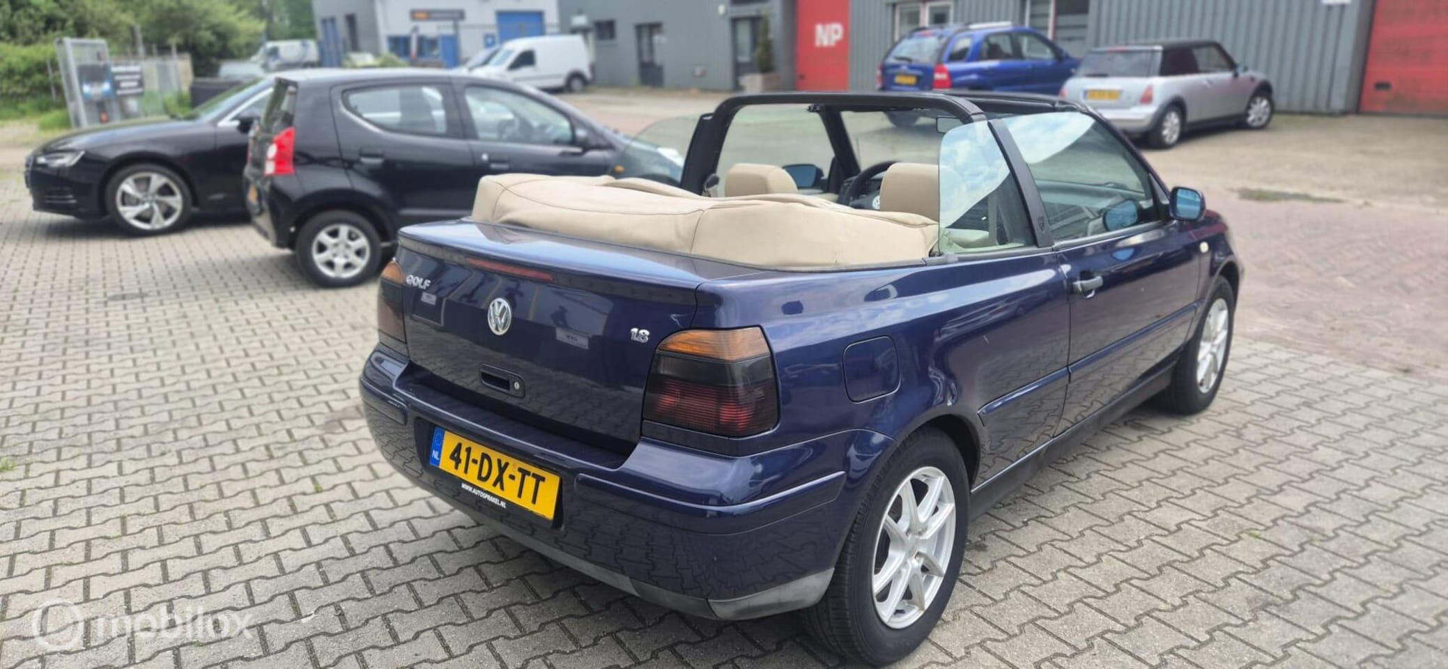 Volkswagen Golf Cabriolet - 1.8 Trendline 1.8 Trendline - AutoWereld.nl