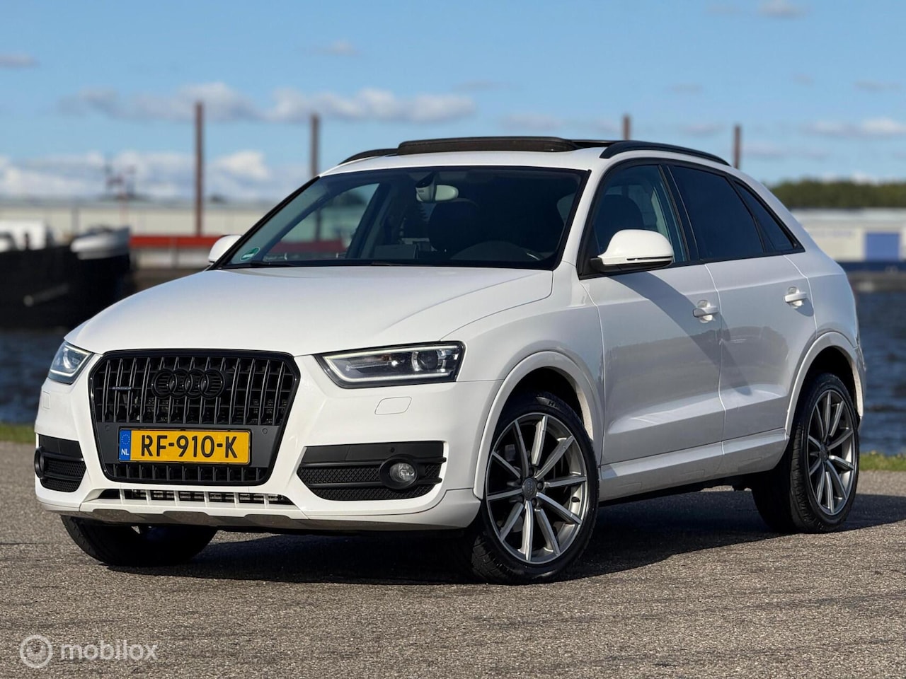 Audi Q3 - 2.0 TDI quattro Sport Edition 2.0 TDI quattro Sport Edition, S-Line, Pano,Automaat - AutoWereld.nl