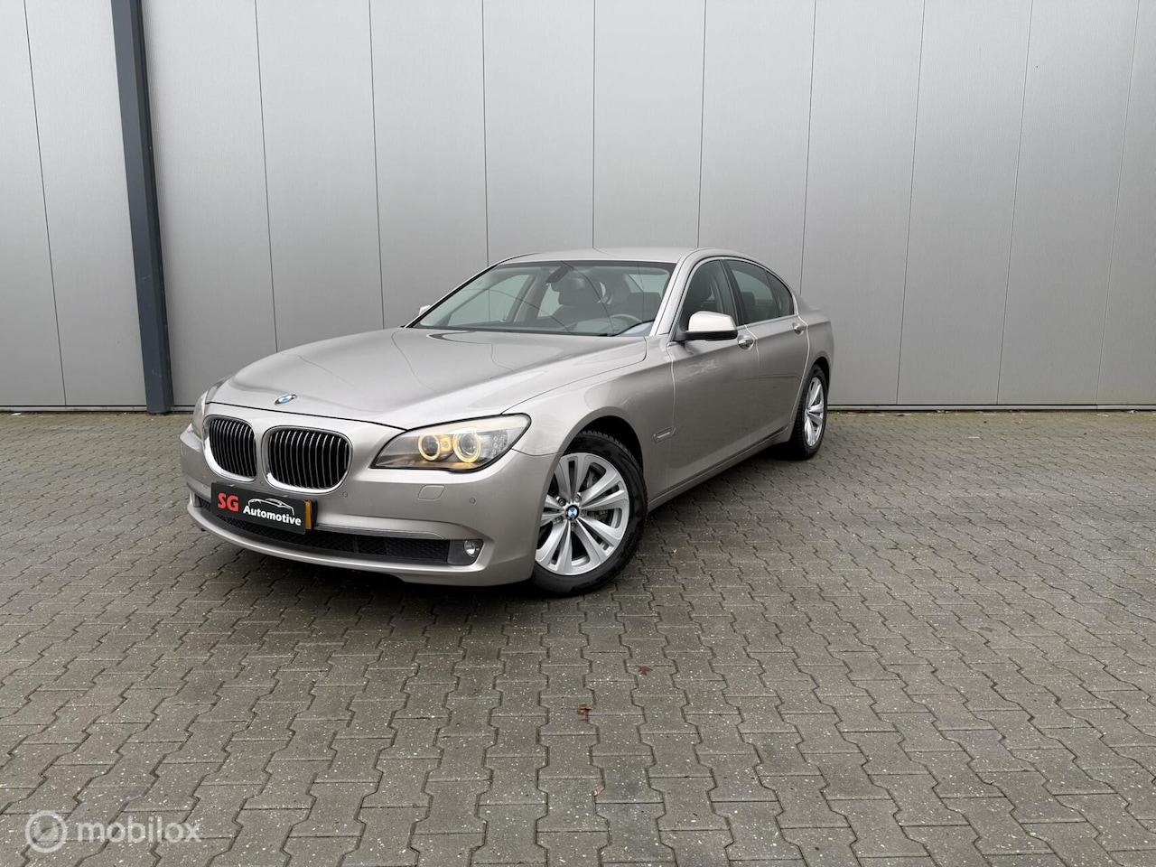 BMW 7-serie - 730d zeer luxe uitvoering - AutoWereld.nl