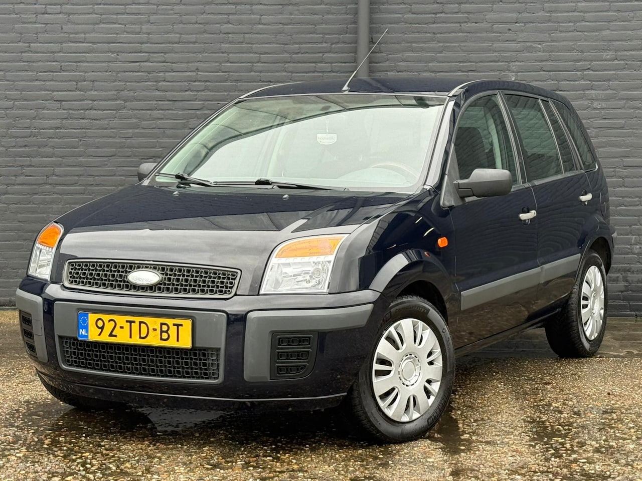 Ford Fusion - 1.4-16V Champion AIRCO | ELEK RAMEN | NWE APK - AutoWereld.nl