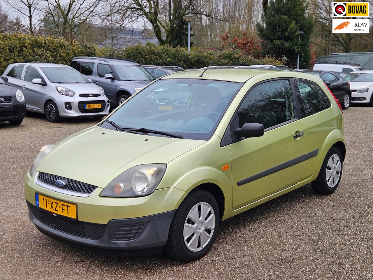 Ford Fiesta - 1.3-8V Cool & Sound|AIRCO|Trekhaak|NAP Orgineel| - AutoWereld.nl