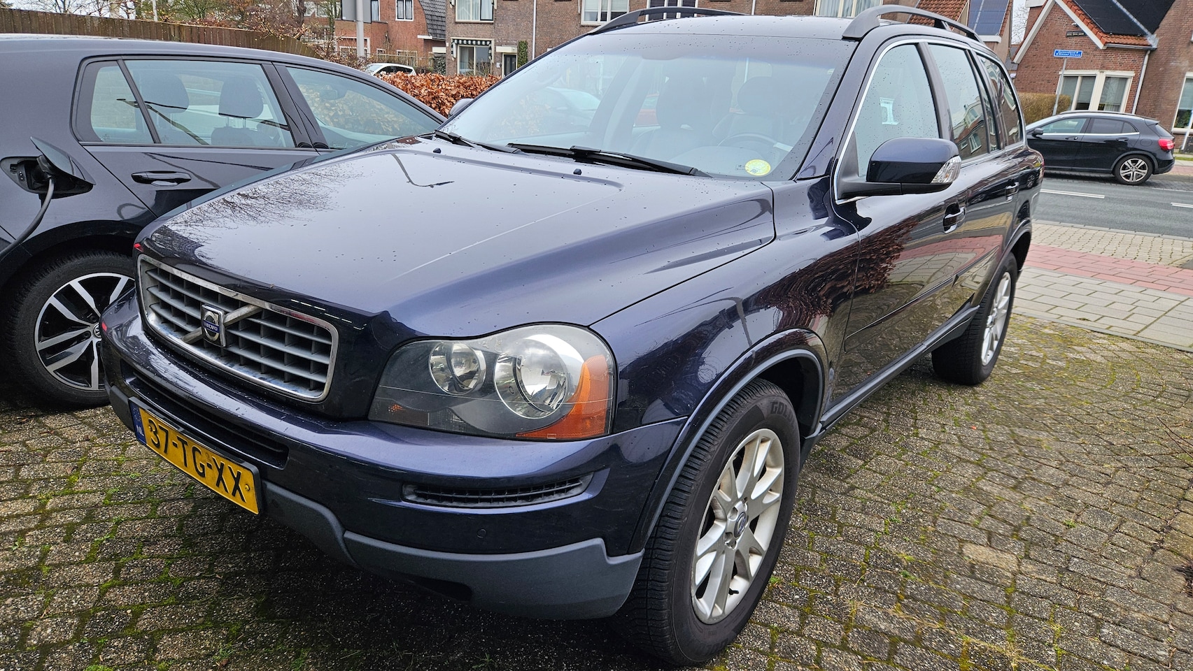 Volvo XC90 - 2.5 T Momentum - AutoWereld.nl