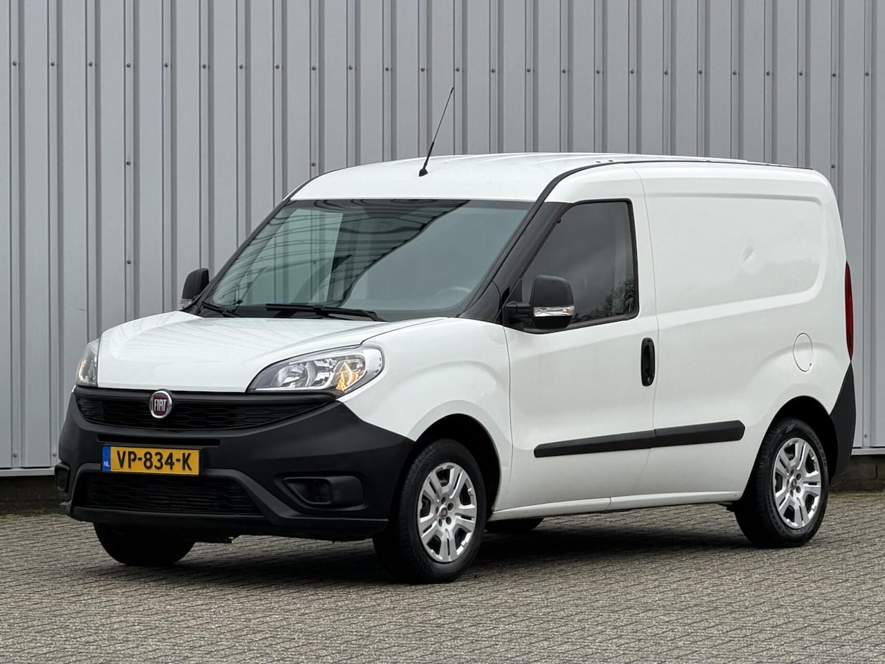 Fiat Doblò Cargo - 1.3 ex btw airco inruil mogelijk - AutoWereld.nl