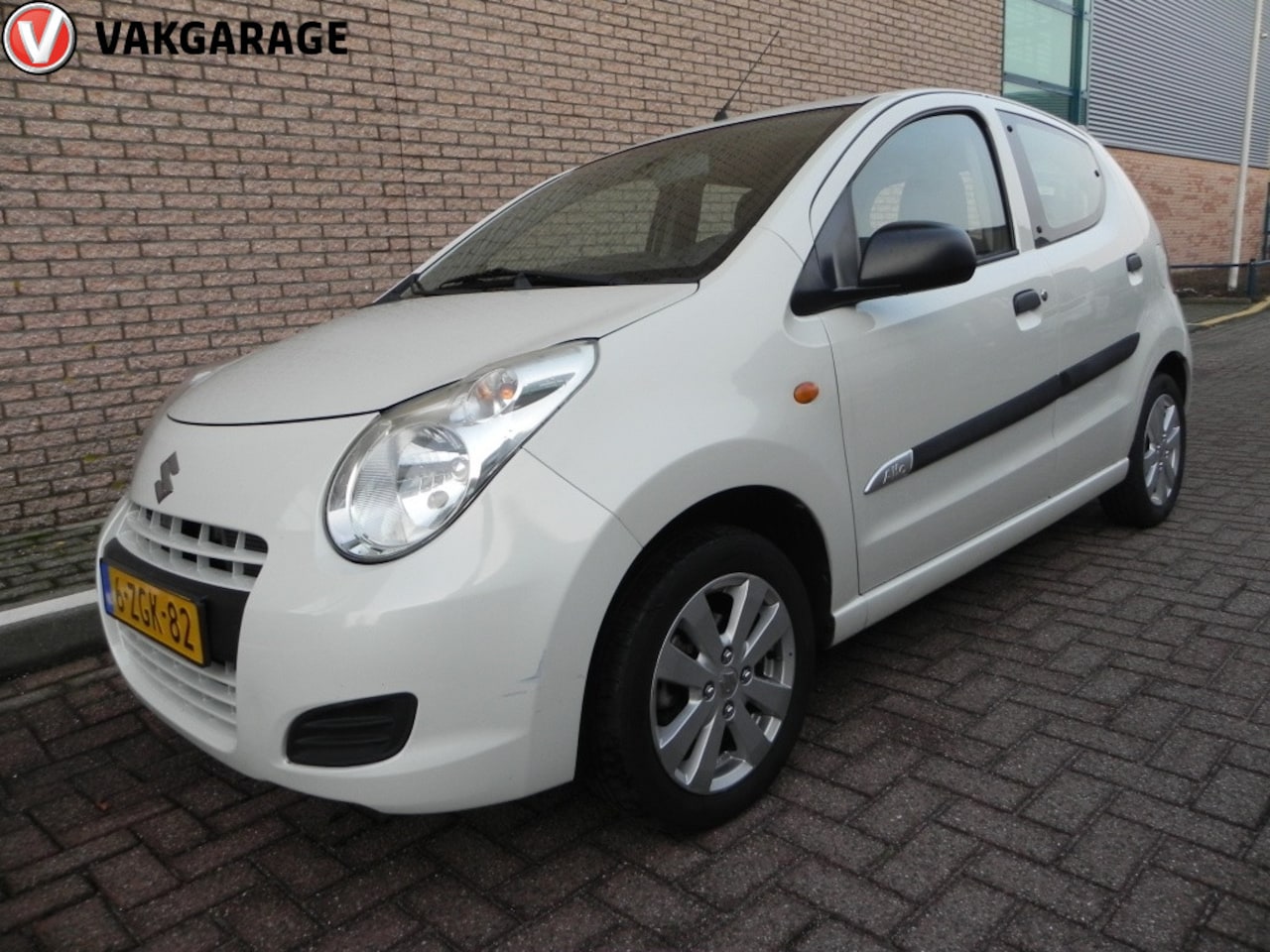 Suzuki Alto - 1.0 Celebrat. EASSS - AutoWereld.nl